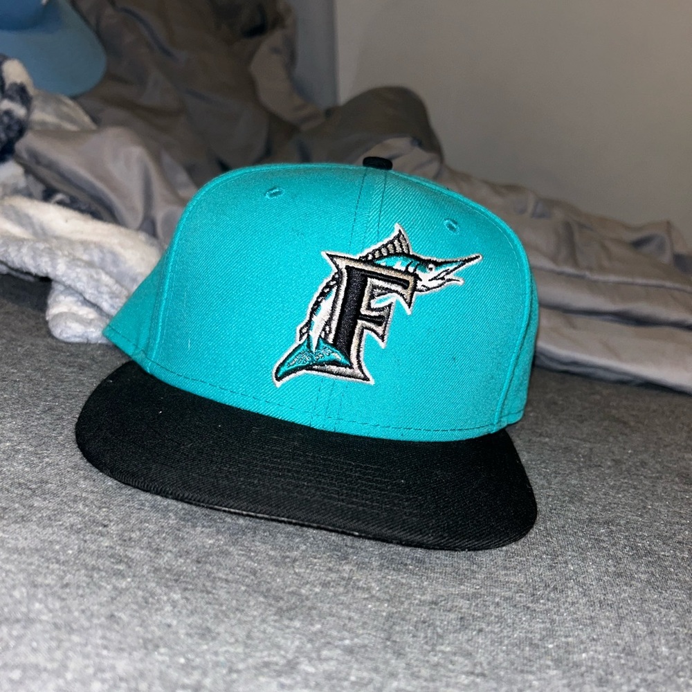 Miami Marlins Fitted Hat